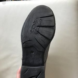 A.S. 98 boots! Been worn one time!